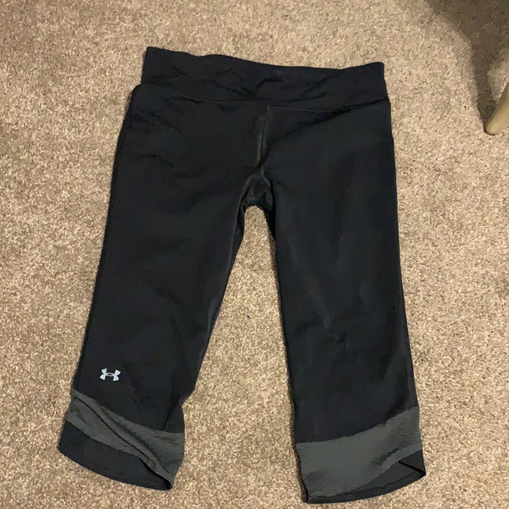 UA capris